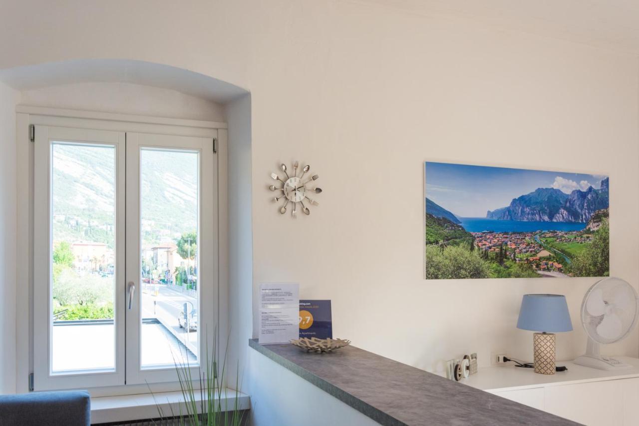 Nirvana Apartments Torbole Sul Garda Exteriér fotografie
